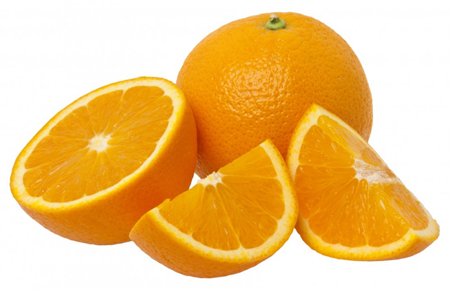 Ăn cam sau khi xăm môi giúp môi không bị nhiễm trùng