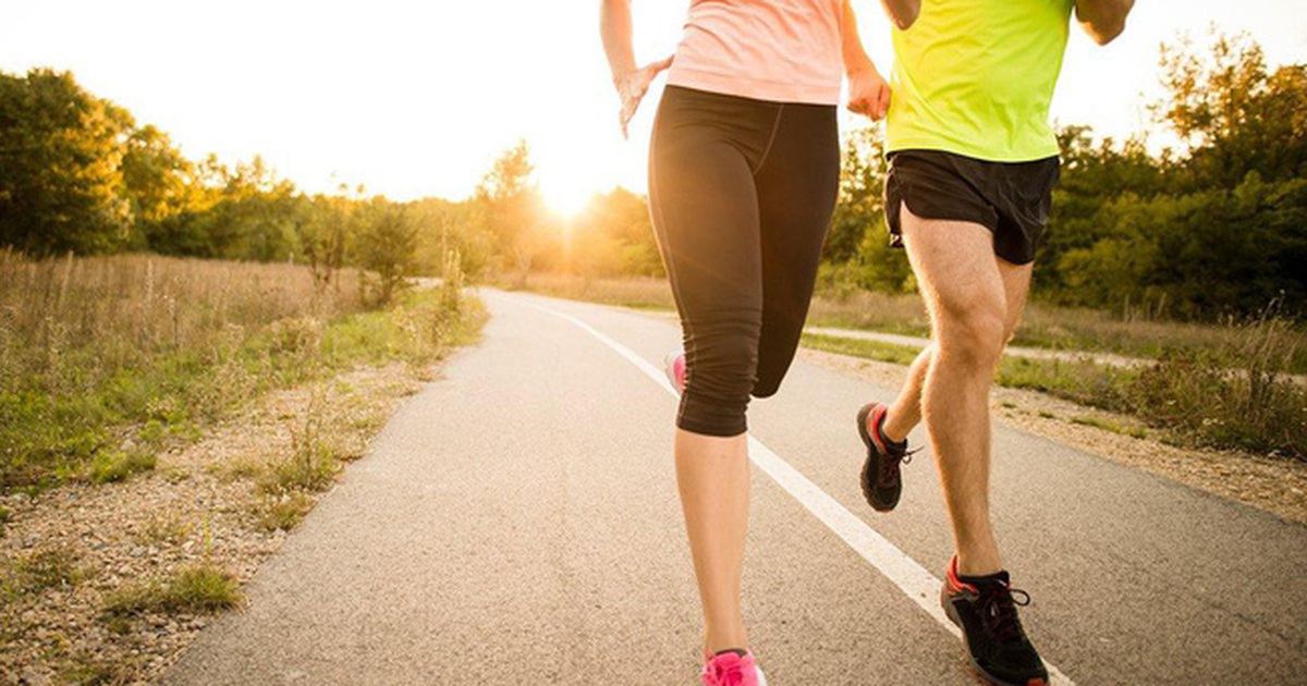 Đi bộ và chạy, hoạt động nào tốt hơn cho sức khỏe
